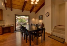 RedAwning Mays Boulevard Holiday home